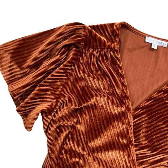 Baltic Born Andi Ribbed Velvet Wrap Dress in Copper Size XL Maxi Tulip Hem - Picture 3 of 7